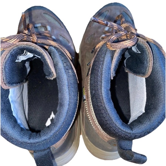 VASQUE Mens 7742 BREeze Waterproof Hiking Boots Sz Mens 8.5M - Picture 14 of 15